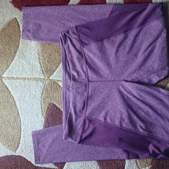 The North Face yoga pants XL - Picture 5 of 7